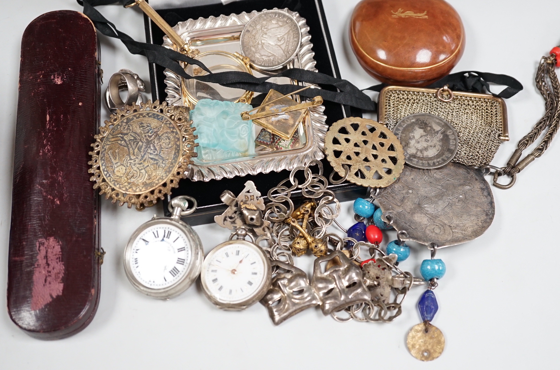 A mixed group of collectables including wrist and pocket watches, coins, costume jewellery fob watch, silver dish etc.